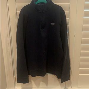 Vineyard Vines pull over.